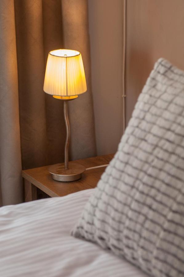 Veldi Art - Kamari Beach Apartment 산토리니 외부 사진